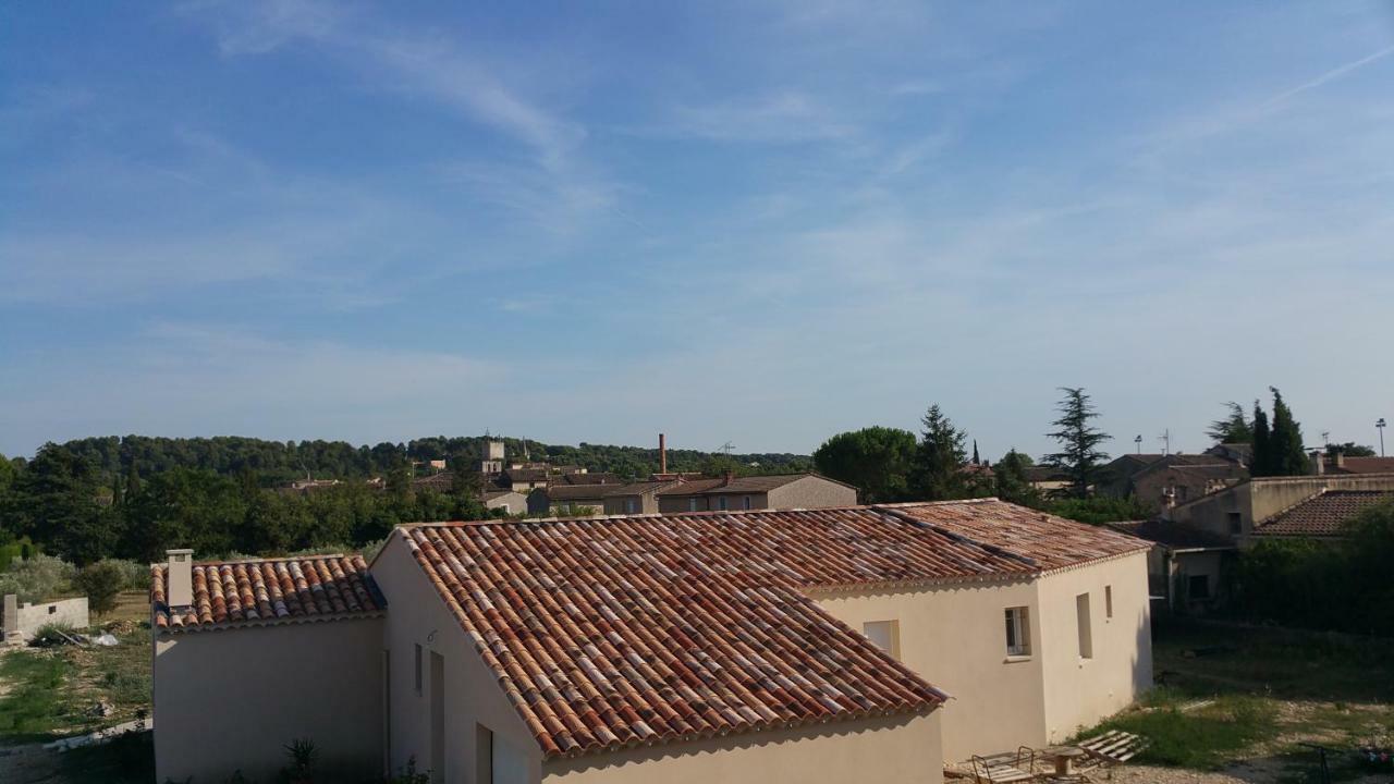 Apt 50M2 Avec Balcon Tout Equipe Proche D'Avignon Apartment แปร์นส์-เลส์-ฟงแตนส์ ภายนอก รูปภาพ